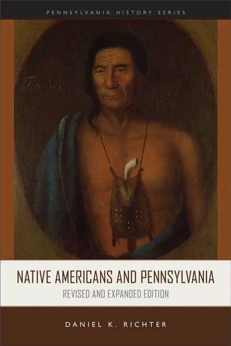 "NATIVE AMERICANS AND PENNSYLVANIA." Portrait eines Mannes mit einem Fell, traditioneller Schmuck.