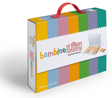 "bambinoLÜK" und "www.LUEK.de" stehen auf einem bunten Koffer mit rot-weißem Tragegriff.