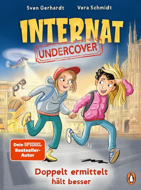 "Internat Undercover", "Doppelt ermittelt hält besser". Zwei Kinder rennen lachend, während ein Hubschrauber über ihnen fliegt.