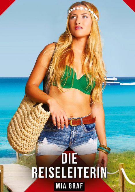 "Die Reiseleiterin" von Mia Graf. Frau mit Blumenkopfband, grünem Bikini, Jeansshorts, Strohtasche am Strand.