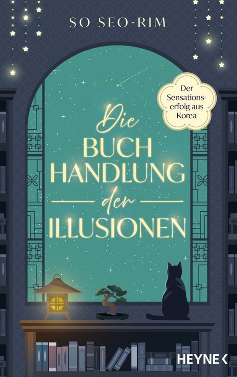 "Die Buchhandlung der Illusionen" steht im Zentrum, mit Sternen, einer Katze, einer Laterne und einem Bonsai darunter.