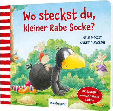 "Wo steckst du, kleiner Rabe Socke?" in roter Schrift. Rabe mit Maus, Waldhintergrund, bunte Kleidung sichtbar.