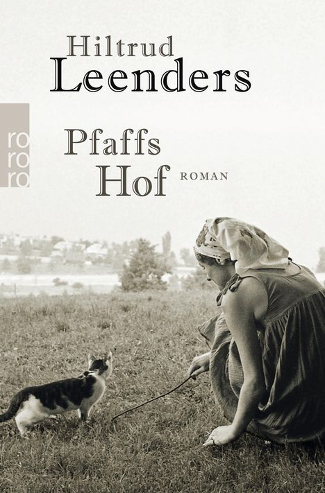 Hiltrud Leenders: Pfaffs Hof, Buch