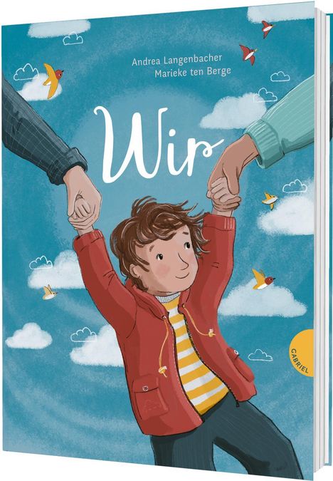 „Wir“ in großer Schrift, Andrea Langenbacher, Marieke ten Berge. Kind in roter Jacke hält Hände von zwei Erwachsenen.