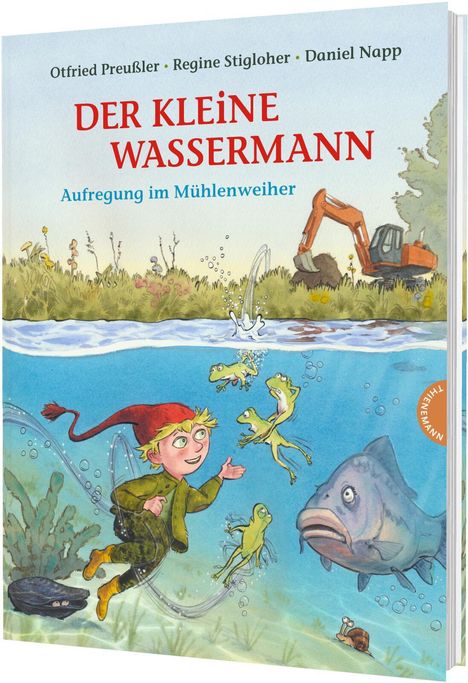 "Der kleine Wassermann: Aufregung im Mühlenweiher". Ein Junge mit roter Mütze schwimmt unter Wasser, umgeben von Fröschen.