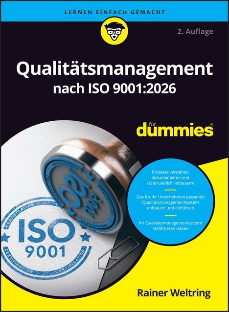 "Qualitätsmanagement nach ISO 9001:2026", Gelb/schwarzes Cover, Siegel mit "ISO 9001", Text über Prozesse und Zertifizierung.