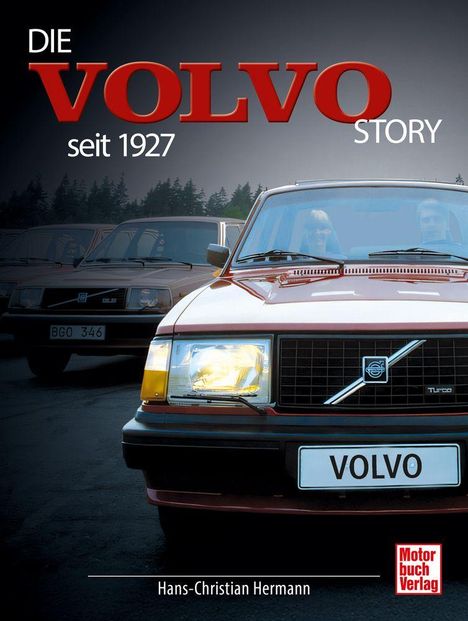 "Die Volvo Story seit 1927" ist in großer Schrift zu sehen. Ein Auto mit eingeschaltetem Scheinwerfer.