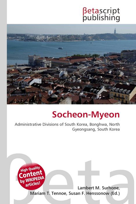 "Socheon-Myeon" steht groß geschrieben. Darunter sind administrative Details zu Südkorea. Hintergrund zeigt eine Küstenstadt.