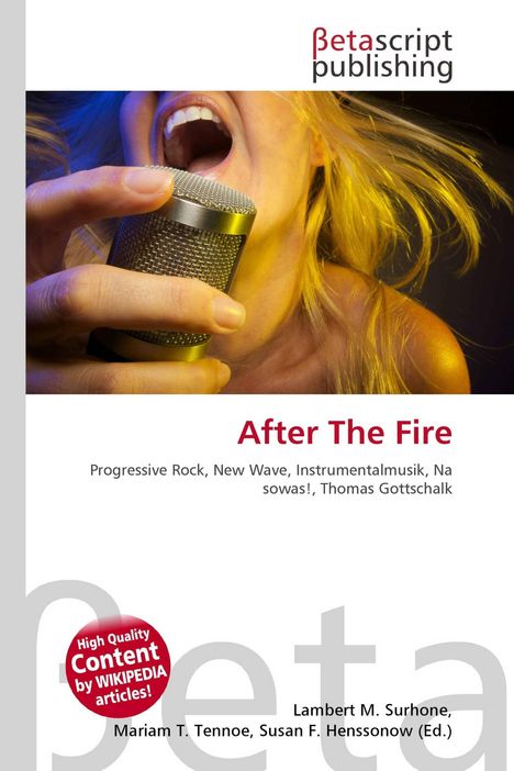 Betascript Publishing, "After The Fire", Progressive Rock, New Wave. Nahaufnahme einer Frau, die in ein Mikrofon singt.