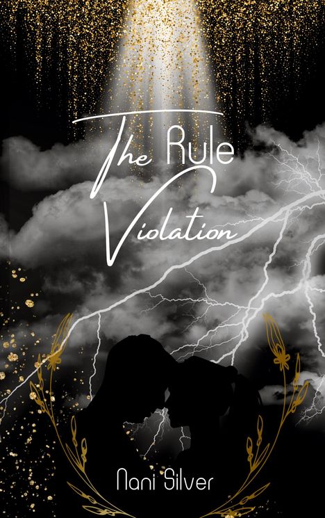 „The Rule Violation“ und „Nani Silver“. Silhouette eines Paares vor stürmischen Wolken und Blitzen mit goldenen Verzierungen.