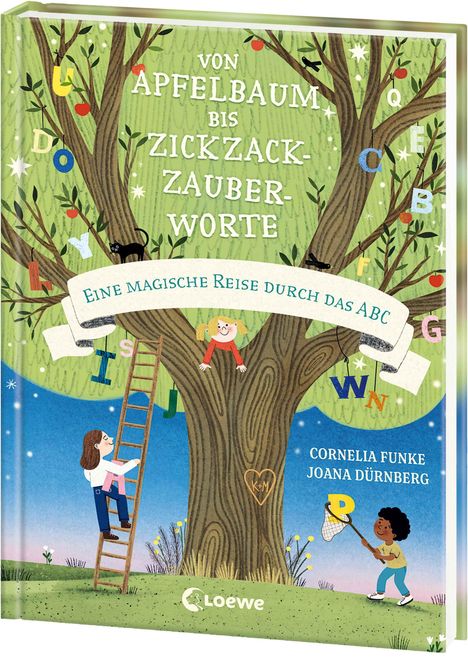"Von Apfelbaum bis Zickzack-Zauberworte. Eine magische Reise durch das ABC." Zwei Kinder am Baum, Buchstaben, Leiter.
