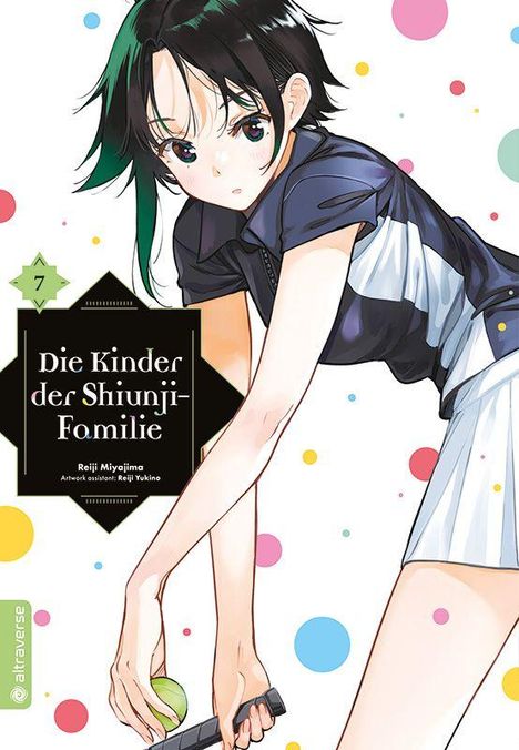 „Die Kinder der Shiunji-Familie“. Illustration eines Mädchens in Tennisoutfit, bunte Punkte im Hintergrund.