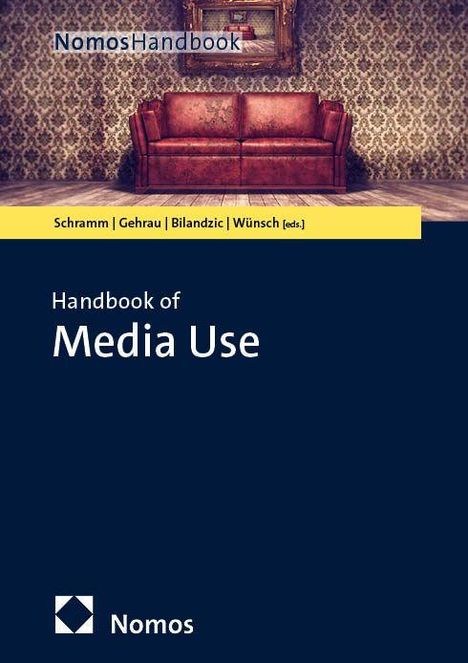 "Handbook of Media Use" von Nomos, mit Sofa auf gemustertem Hintergrund. Oben steht "NomosHandbook".