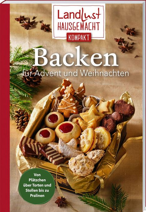 "Backen für Advent und Weihnachten". Eine Sammlung von Keksen auf goldenem Papier, dekoriert mit Tannenzweigen und Gewürzen.