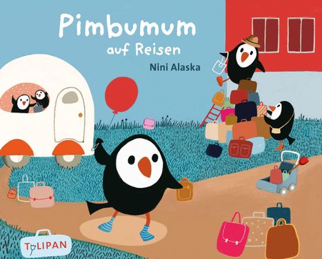 „Pimbumum auf Reisen“. Illustration von Pinguinen mit Koffern vor einem Wohnwagen und einem Haus.