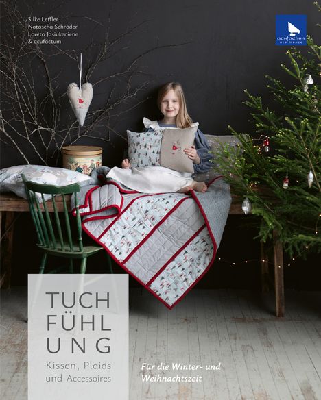 Natascha Schröder: Tuchfühlung, Buch