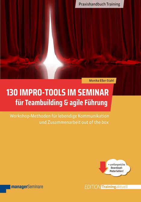Text: "130 Impro-Tools im Seminar für Teambuilding & agile Führung." Roter Vorhang öffnet sich mit hellem Licht.