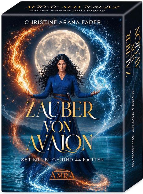 „Zauber von Avalon“, „Christine Arana Fader“, „Set mit Buch und 44 Karten“, „AMRA“. Eine Frau in blauer Robe vor Vollmond.