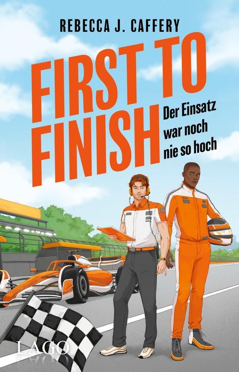 Titel: FIRST TO FINISH; Untertitel: Der Einsatz war noch nie so hoch. Zwei Personen in Rennkleidung neben Wagen.