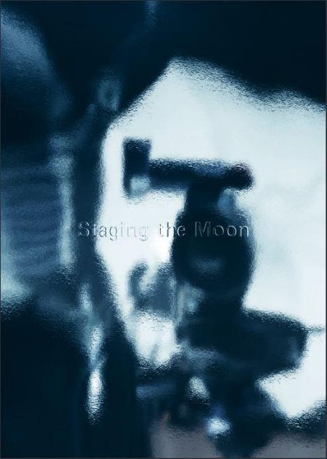 Staging the Moon, Buch