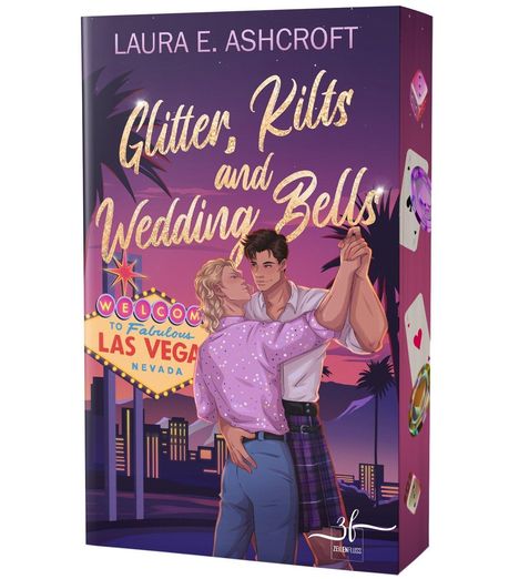 „Glitter, Kilts and Wedding Bells“. Ein stilisiertes Paar tanzt vor einem Las Vegas Schild bei Sonnenuntergang.