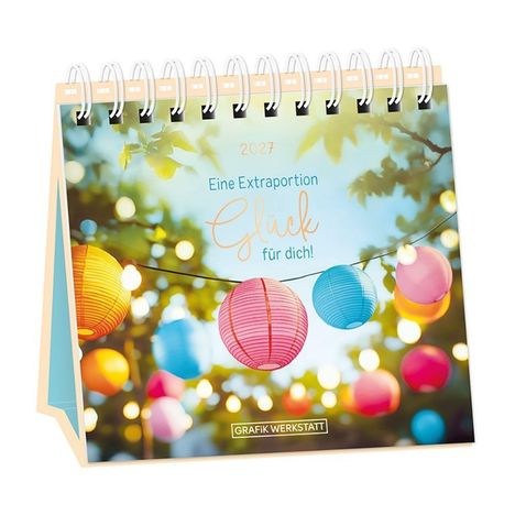 2027, Eine Extraportion Glück für dich! Bunte Papierlaternen im Hintergrund.
