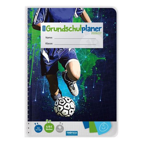 „Der Grundschulplaner 2026/27“. Linien für Name, Klasse. Illustration zeigt einen Fußballspieler mit Ball.