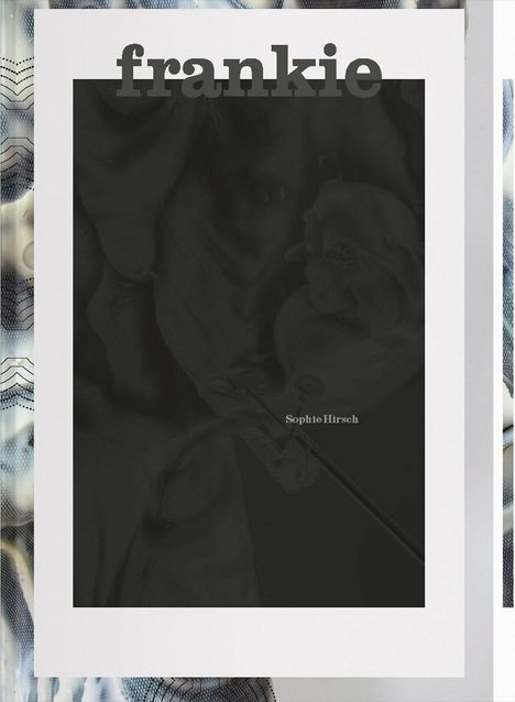 Text "frankie" groß oben, "Sophie Hirsch" klein mittig. Dunkles, abstraktes Design mit wellenförmigen Mustern.