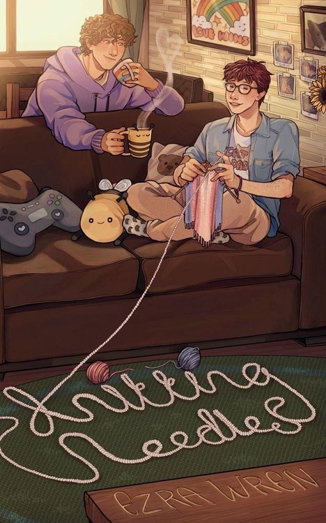 „Knitting Needles“ und „Ezra Wren“ aus Wolle geformt, zwei Personen sitzen auf einem Sofa, eine strickt, die andere trinkt Kaffee.