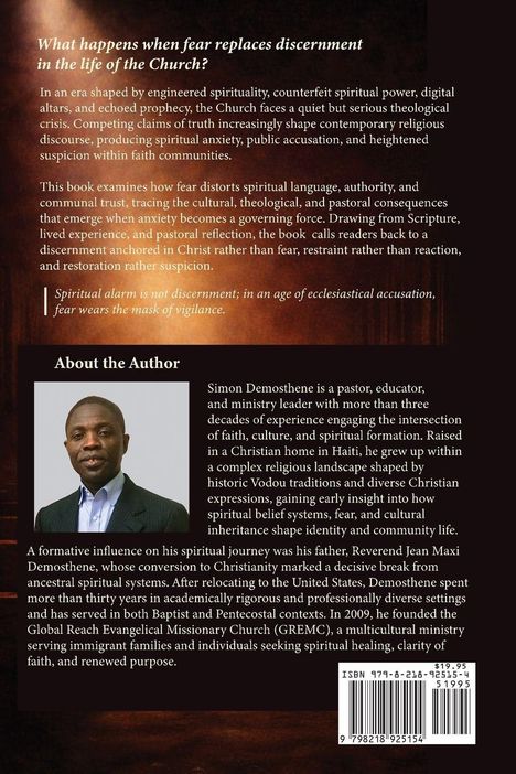 Rückseite eines Buches mit Text über Angst in der Kirche und eine Autorenbeschreibung von Simon Demosthene. Enthält Foto.