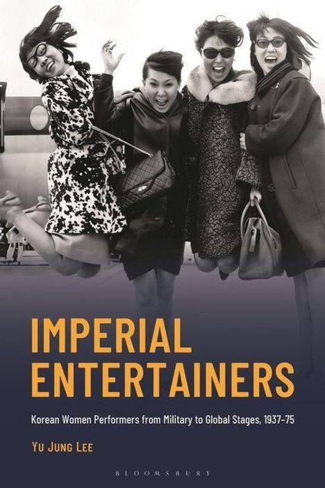 „IMPERIAL ENTERTAINERS“ in großen Buchstaben. Vier lachende Frauen, die in die Luft springen.