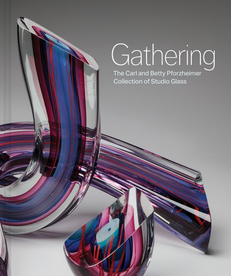 Sarah N Chasse: Gathering, Buch