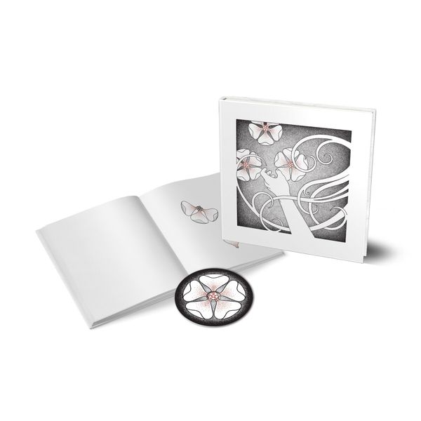 Whispering Void: At The Sound Of The Heart (Deluxe Edition) (CD)