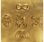 Goldene Texturen mit Symbolen: Unendlichkeitszeichen, W mit Händen, Werkzeuge, Schlange und Regenbogen mit Sonne.