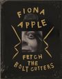"Fiona Apple Fetch The Bolt Cutters." Schwarzer Hintergrund, mittig Foto eines Gesichts, gelbe Schrift und Blitzmotive.