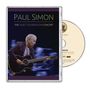 PAUL SIMON, THE QUIET CELEBRATION CONCERT. Ein Mann spielt Gitarre. Eine CD-Hülle und eine CD mit ähnlichem Design.