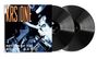 „KRS ONE, RETURN OF THE BOOM BAP“. Ein Mann rappt mit Mikrofon, daneben zwei schwarze Schallplatten.