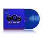 "60s VOL. 3: 1965-1966" auf blauem Hintergrund, drei blaue Vinyl-Schallplatten, farbliche Linien unten.