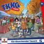 "TKKG Junior" und "Ein täuschender Tausch". Illustration: Kinder laufen auf einem Markt; herbstliche Bäume im Hintergrund.