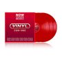 Roter Hintergrund mit weißem Text: "NOW THAT'S WHAT I CALL MUSIC! VINYL ['25-'26]". Viele Künstlernamen unten.