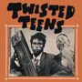 Text: "TWISTED TEENS". Zwei Personen, eine hält ein Musikinstrument, die andere lacht. Orange Hintergrund, verspielter Rahmen.