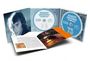 "Johnny Hallyday Insolitudes", CD1 und CD2 auf zwei CDs, in einem geöffneten CD-Set mit Booklet.