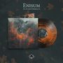 Titel: "ENISUM - Autumn Embrace". Albumcover mit orangen Bäumen, Vinyl in Orange-Tönen, herbstliches Design.