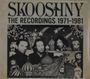 "SKOOSHNY THE RECORDINGS 1971-1981" oben, darunter drei Männer, umgeben von Märchenfiguren und Königskuppeln.