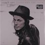 "JAMES BAY CHAOS AND THE CALM RSD BLACK FRIDAY"; Schwarz-Weiß-Porträt eines Mannes mit Hut, der zur Seite schaut.