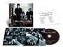 "ROLLING STONES STRIPPED." Schwarz-weiße Fotos von Bandmitgliedern, eine Trackliste und eine CD sind sichtbar.