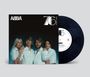 "ABBA", "76", "DANCING QUEEN" sind zu sehen. Ein Cover zeigt vier Personen in weißer Kleidung, daneben eine Schallplatte.