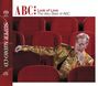 „ABC Look of Love The Very Best of ABC“, Super Audio CD. Ein Mann im goldenen Outfit sitzt auf roten Kinosesseln.
