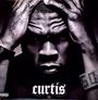 Der Text "curtis" steht unten. Ein Mann fasst sich mit beiden Händen an den Kopf, die Mimik wirkt angespannt.