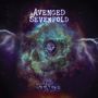 „AVENGED SEVENFOLD“ und „THE STAGE“. Ein kosmischer Hintergrund mit einer Erdkugel und Blitzen, die einen Totenkopf formen.